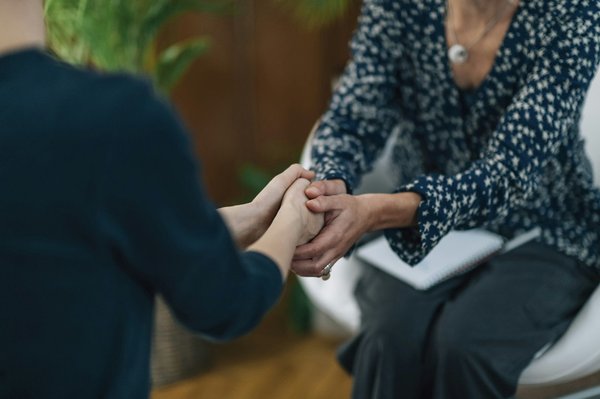 Coach de vie : formations, salaire et compétences en 2024