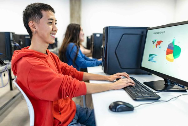 Les bonnes raisons d'intégrer DSP, l'école du digital et du web à Paris